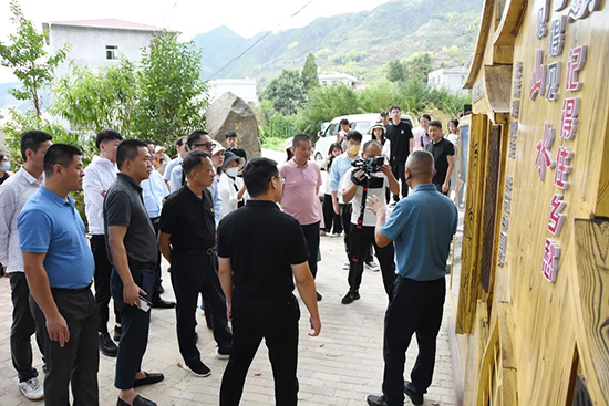 13 振興茶產業 媒體來助力  廈門市安溪商會組織媒體記者走進安溪茶鄉1086.png