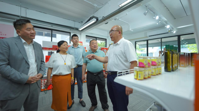首屆中國寧夏優質特色產品泰國推介會暨泰國展銷中心揭幕儀式在曼谷舉辦2140.png